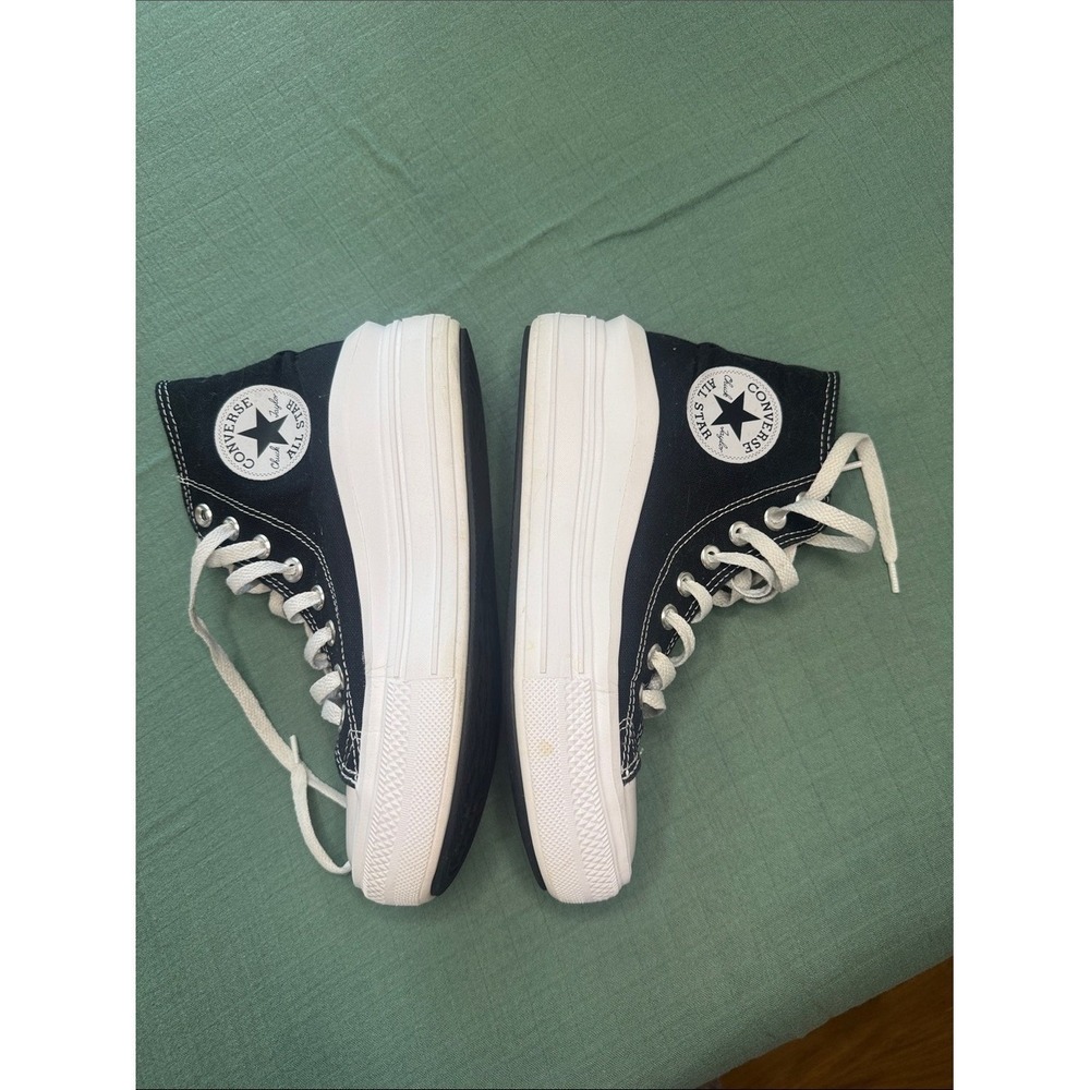 Converse Black and White High-Top Sneakers Size 7 Women - Picture 3 of 4